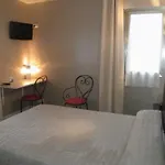 De L'avenue Hotel 2*