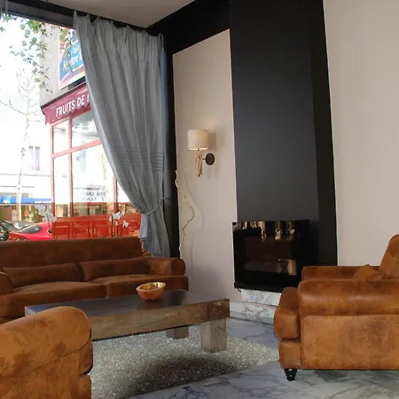 Hotel De L'avenue Saintes