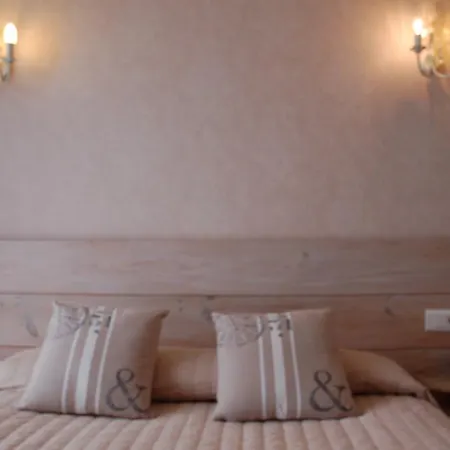 De L'avenue Hotel